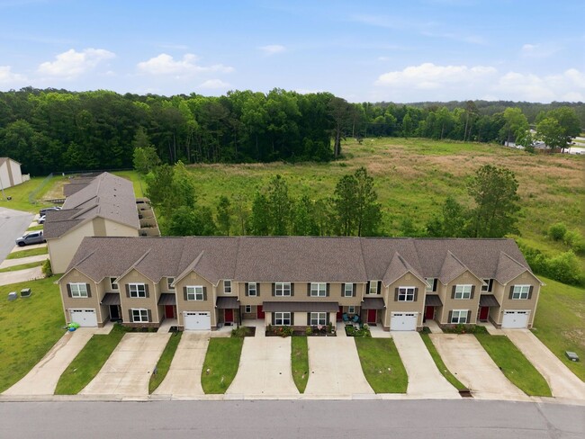 Building Photo - Welcome to Boyington Place!