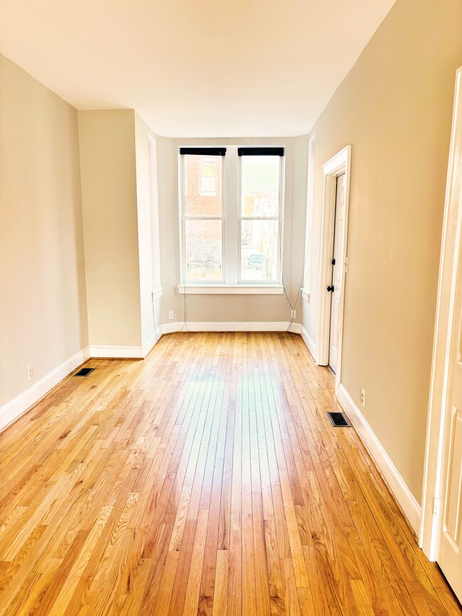 Building Photo - 1340 T St NW