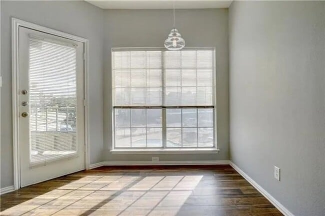 Building Photo - 4115 Esters Rd