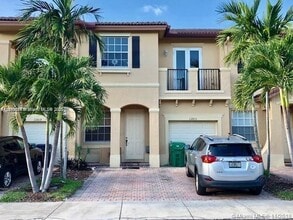 Building Photo - 12813 SW 132nd Terrace