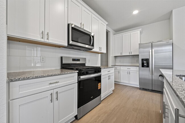 Building Photo - 24657 Monarch Forest Dr