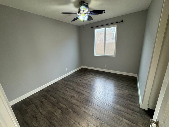 Building Photo - Single family North Natomas home | 3 bedro...