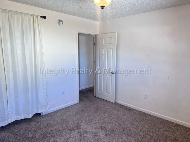 Building Photo - 7309 W Hampden Ave