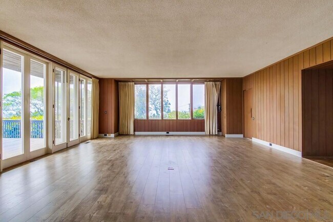 Building Photo - 631 San Gorgonio St