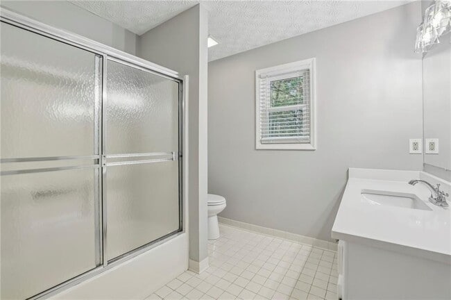 Building Photo - 1076 Blackwell Rd