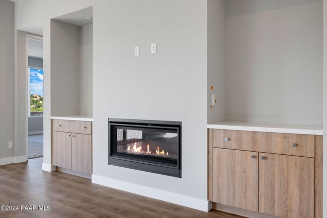 Building Photo - 1328 Rockwood Dr