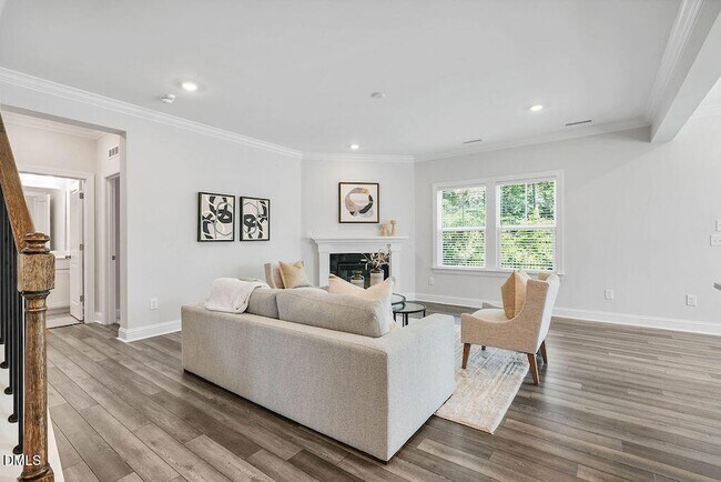 Building Photo - 1809 Delaney Hills Ln