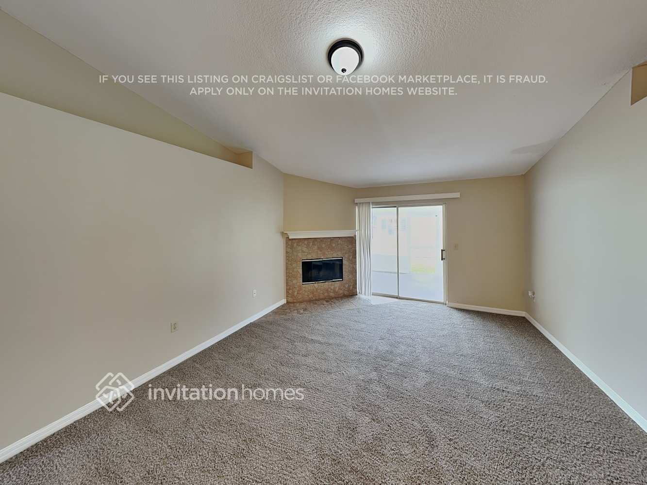 Building Photo - 1545 Reade Cir