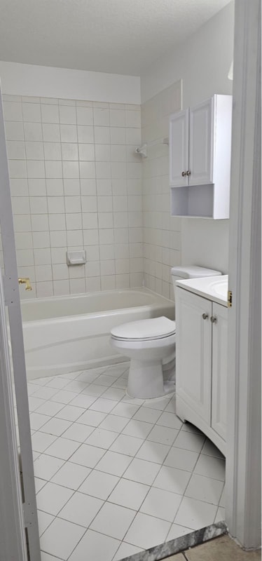 Building Photo - 1270 SE 27th St