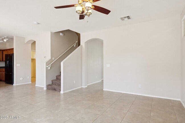 Building Photo - 2711 W Jasper Butte Dr