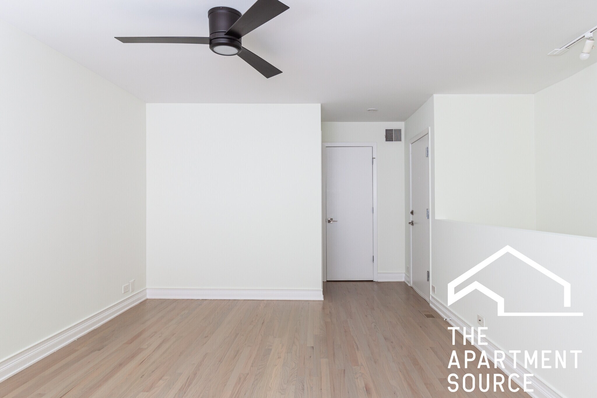 Building Photo - 936 W Grace St