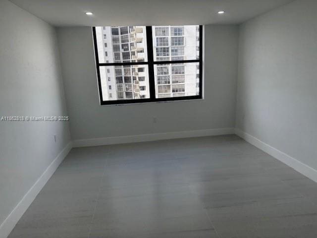 Building Photo - 2 bedroom in Aventura FL 33160