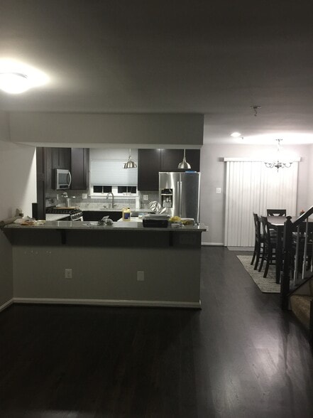 Building Photo - 6257 Deep Earth Ln