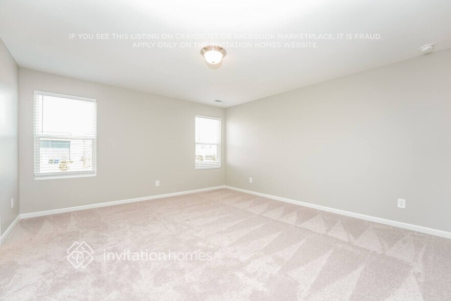 Building Photo - 2093 Boxwood Cir