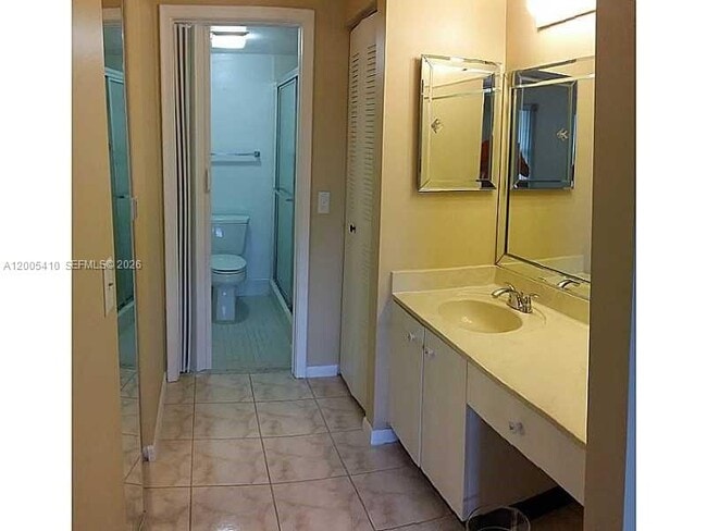 Building Photo - 12701 SW 13th St