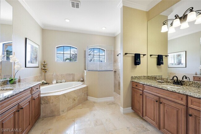 Building Photo - 9856 Corso Bello Dr