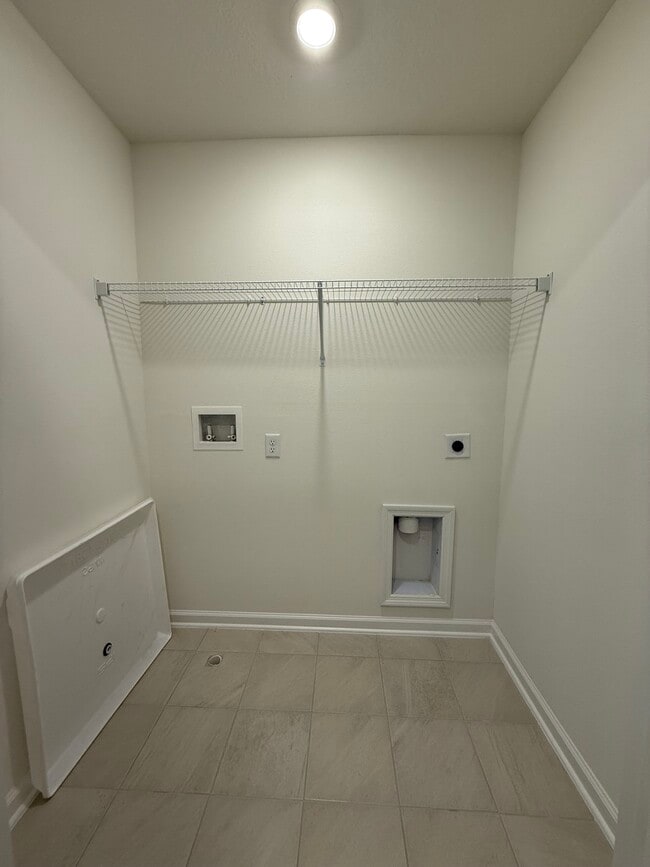 Building Photo - 224 Beach Palm Ct