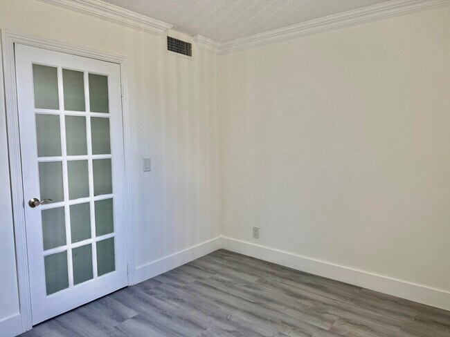 Building Photo - 5961 NW 2nd Ave