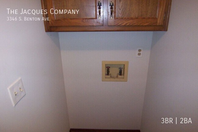 Building Photo - 3346 S Benton Ave