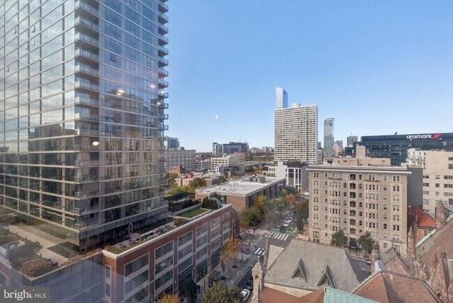 Building Photo - 2101 Chestnut St