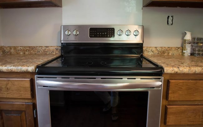 Building Photo - 1080 Maple Cir