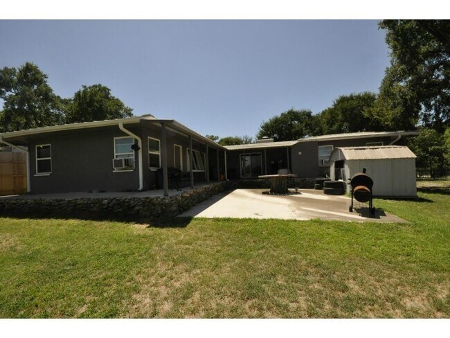 Building Photo - 8238 Eagle Mountain Cir