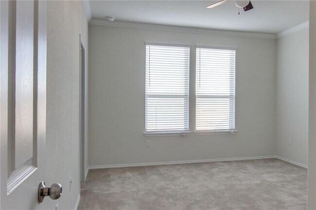 Building Photo - 124 Bonnet Blvd