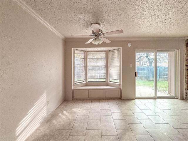 Building Photo - 1112 Autumn Oak Dr