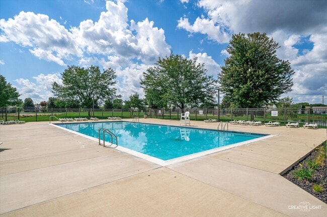 Building Photo - 5304 Kingsbury Estates Dr