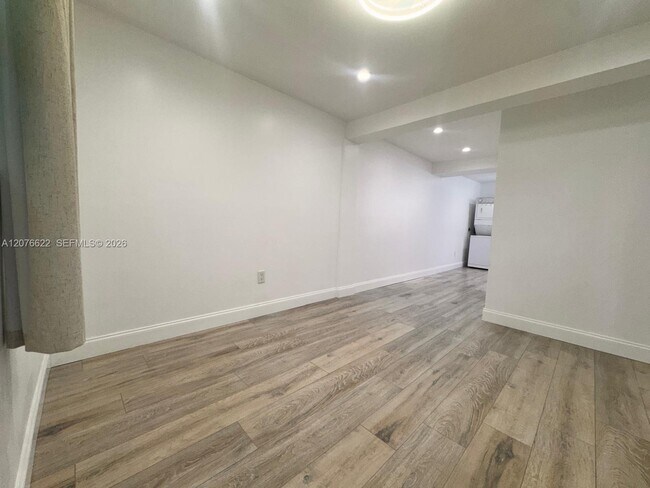 Building Photo - 277 NE 55th St