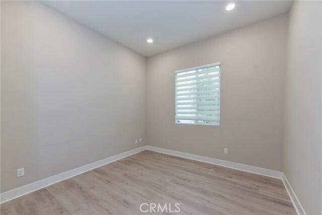 Building Photo - 113 Pitch