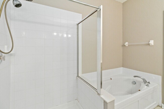 Building Photo - 2173 Granger Ave