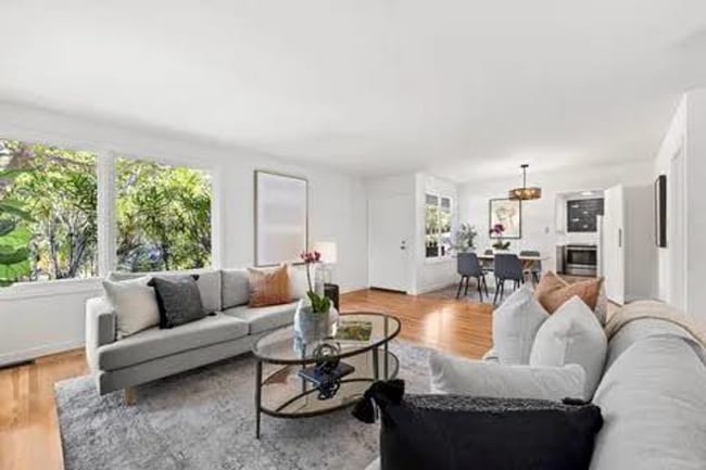 Building Photo - Charming 3bd/3bth Mid Century Home in Lark...