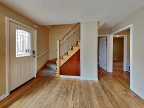 Building Photo - 1112 Brookwood St