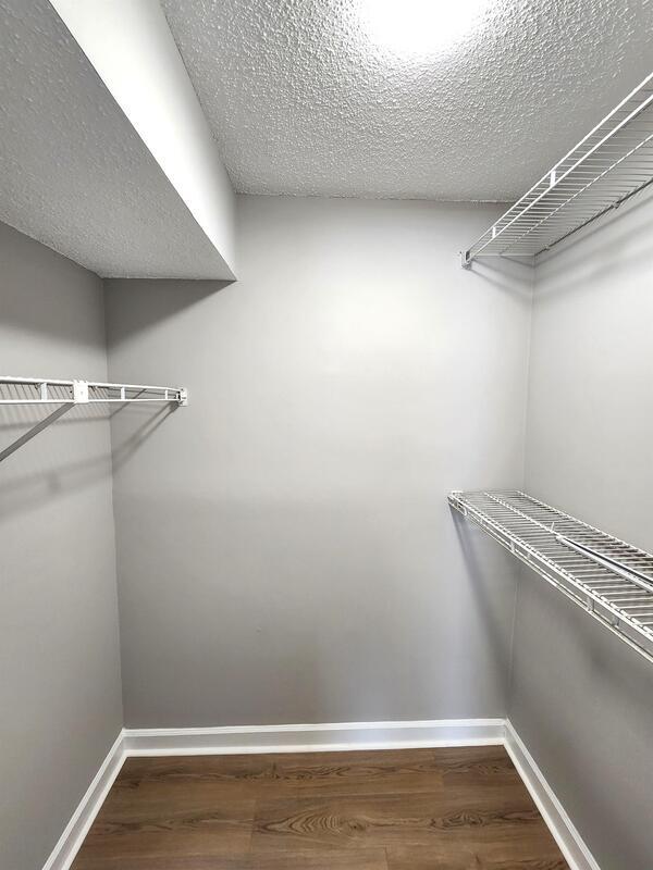 Building Photo - 1406 Wingate Way