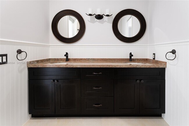 Building Photo - 7440 SW 170th Terrace