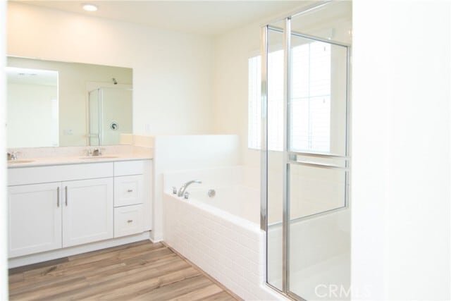 Building Photo - 1592 Redwoods Drive Pl