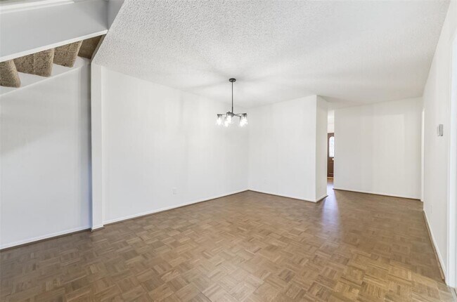 Building Photo - 14341 Misty Meadow Ln