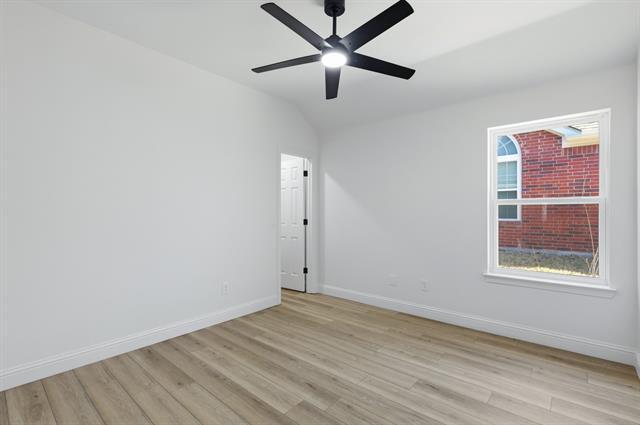 Building Photo - 3013 Kimble Dr