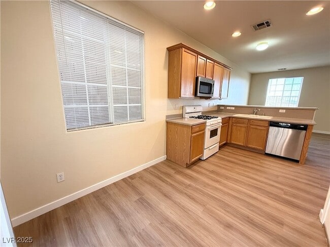 Building Photo - 4074 Sparrow Rock St