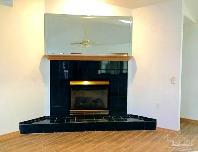 Building Photo - 1007 W Government St