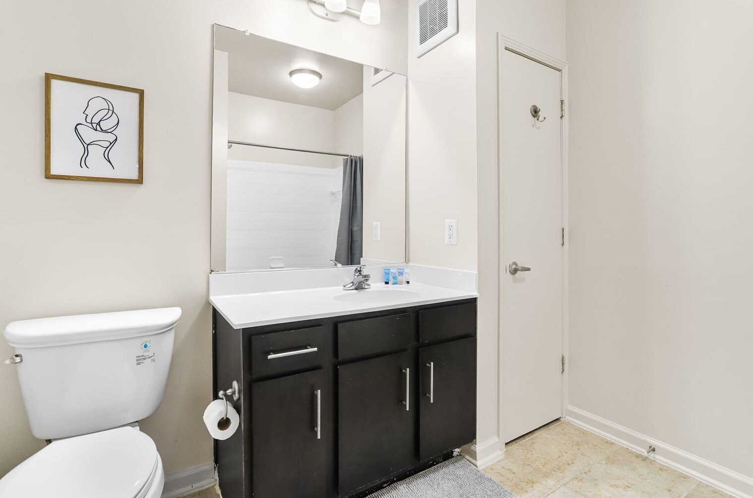 Building Photo - 305 10th Street South