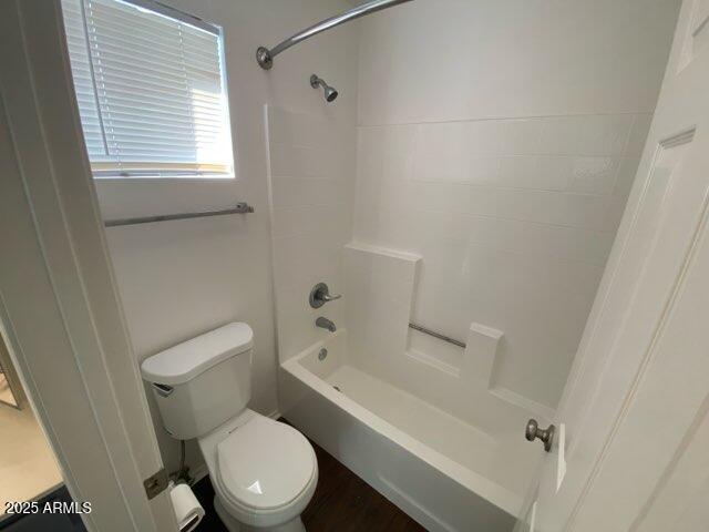 Building Photo - 1017 E Maryland Ave