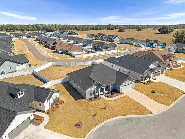 Building Photo - 24784 SW 21st Ln