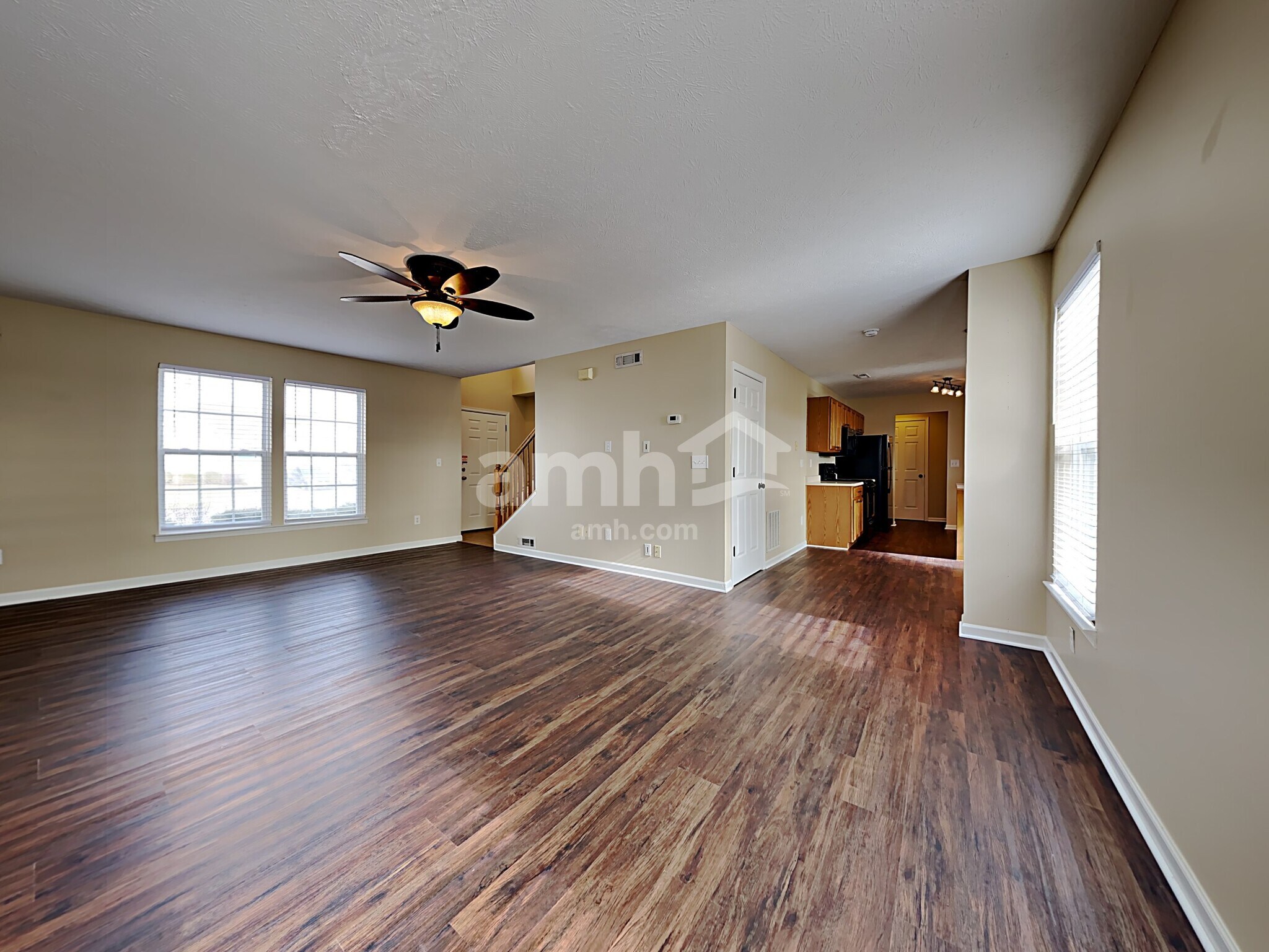 Building Photo - 515 Indian Lake Dr