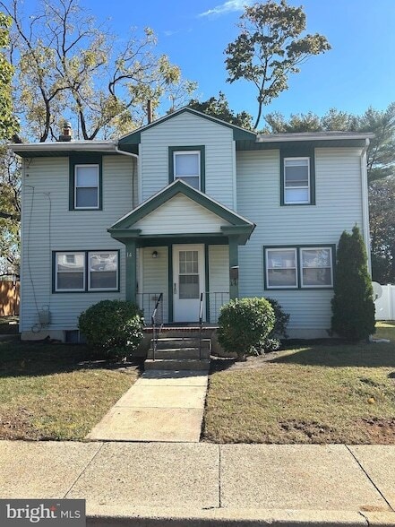 Primary Photo - 14 Williams St