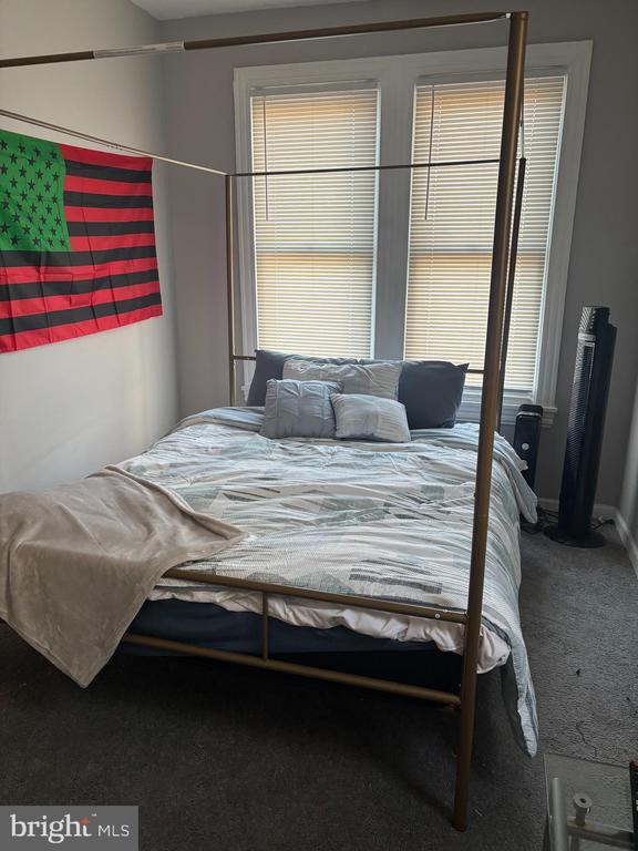 Building Photo - 2250 N Lambert St