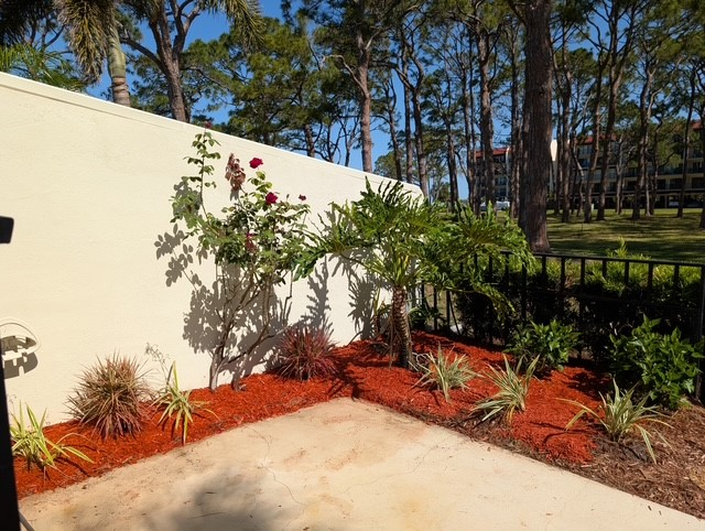 Building Photo - 2700 Bayshore Blvd