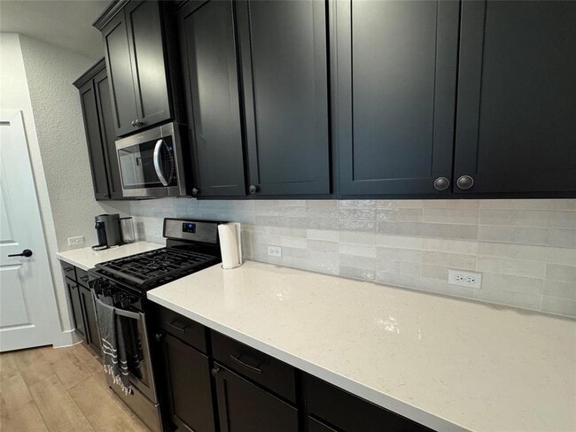 Building Photo - 8500 Cumbrae Ln