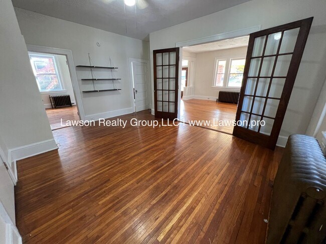 Building Photo - 1625 Westover Ave SW